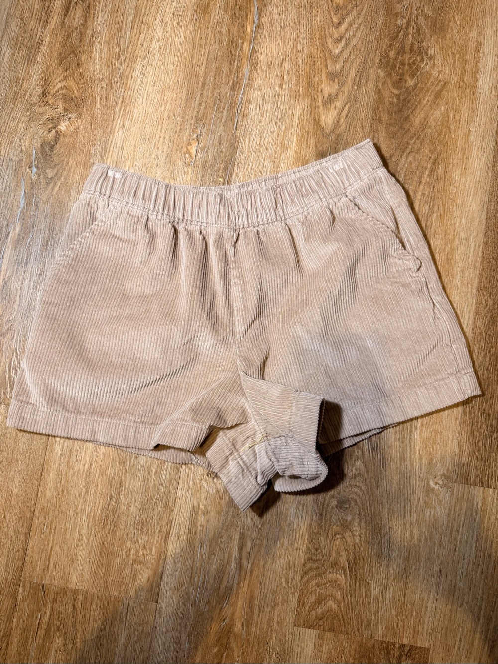Billabong Women’s Corduroy Elastic-Waist Shorts in Light Brown